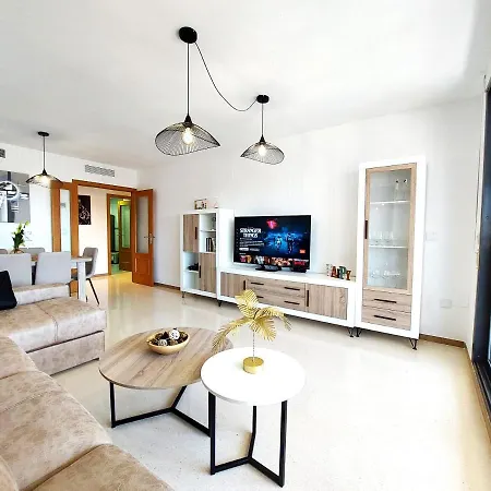 Luxury 3 Dormitorios Frente Al Mar En Marinas By Sonneil