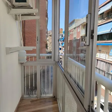 Solymar Poniente: Renovated Near And Center