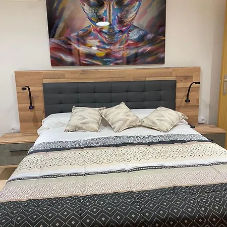 Solymar Poniente: Renovated Near And Center Apartment *