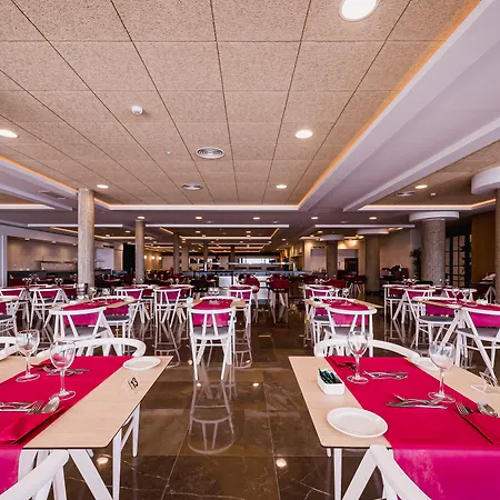 Cimbel Hotel 4*
