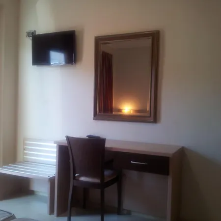Primavera Hotel