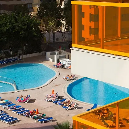 & Spa Dynastic Hotel