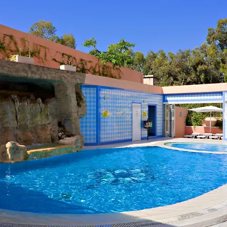 Hotell Tropic