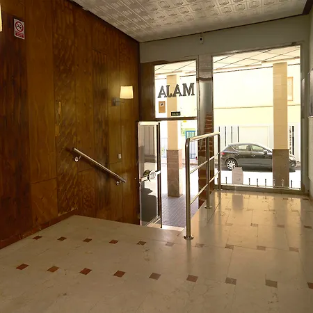 Maja Apartamento *