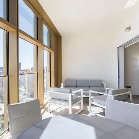 Intempo Sky 161 Apartment