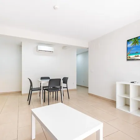 Aparthotel La Rosita Old Town Benidorm