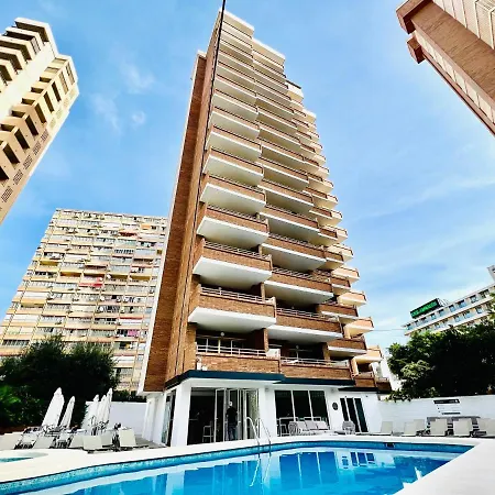 One By Mc – Edf. Trébol Apartamento