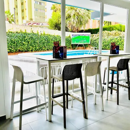 One By Mc – Edf. Trébol Apartamento *