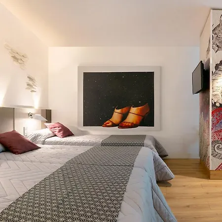 Olympus Hotel 4*