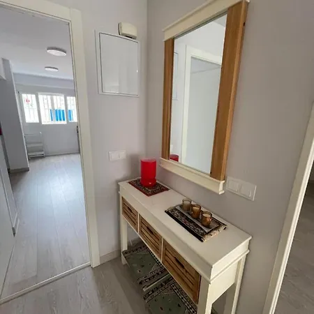Primera Linea De Playa Apartment *
