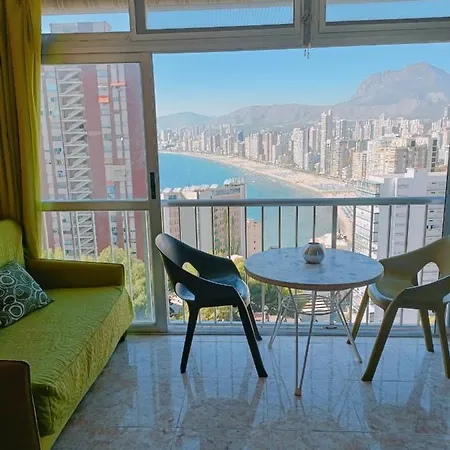Con Vistas A La Playa De Levante Apartment
