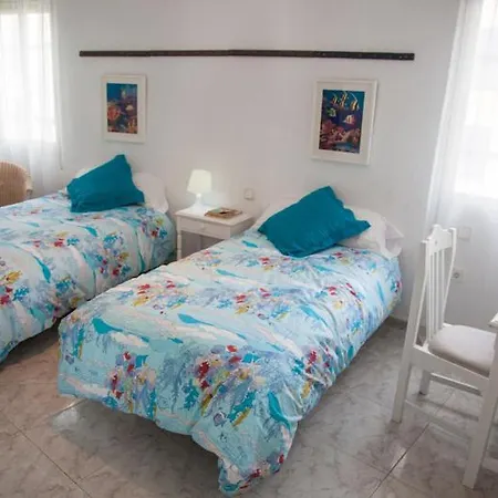 Seafront Unbeatable Location A Apartment Benidorm