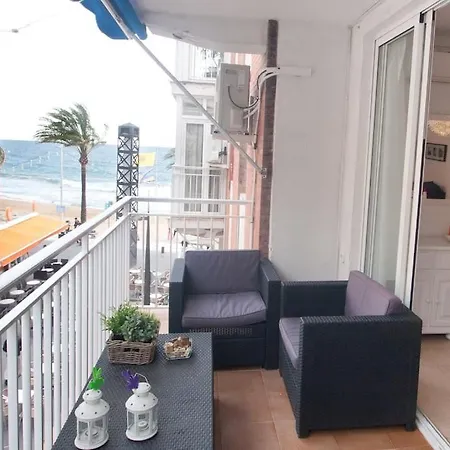 Apartment Seafront Location B3 *