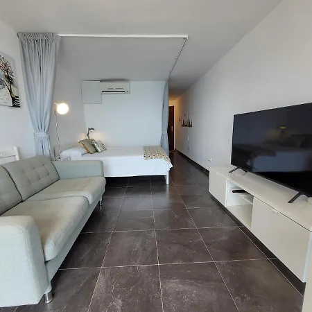 Damas 10 Apartamento *