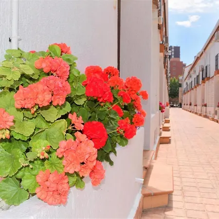 Cozy Tourist Bungalow * Benidorm