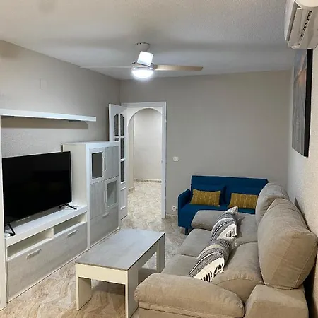 Solymar Levante Completo Con Piscina Y Parking Comunitario Benidorm