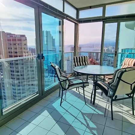 Skyline 14 Large And Sunny All-day Balcony With Stunning Sea Views Apartment