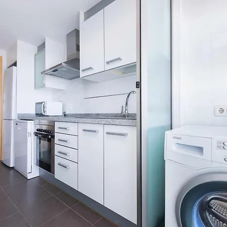 Skyline 14 Large And Sunny All-day Balcony With Stunning Sea Views Apartment
