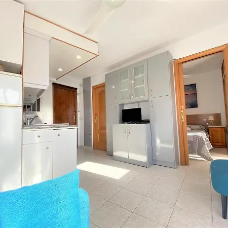 Apartment Coblanca 5 13-2 *