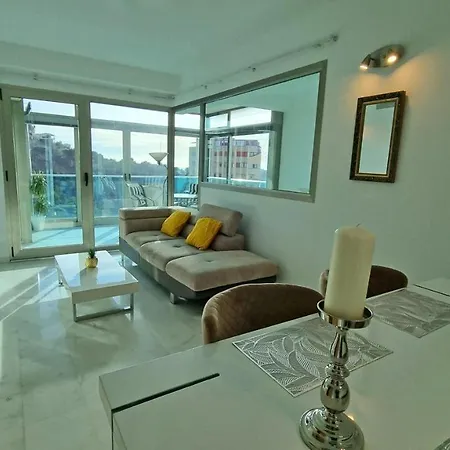 Apartment Skyline 14 Large And Sunny All-day Balcony With Stunning Sea Views Benidorm