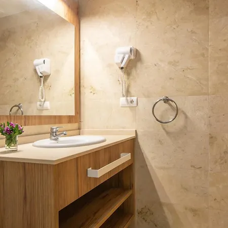 Pierre & Horizon Apartman