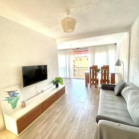 Apartamento Con Piscina Y Garaje, Playa A 10 Min *