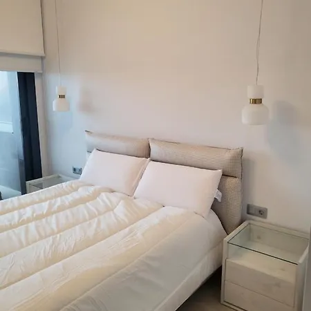 Romero Sunset Cliffs Apartment