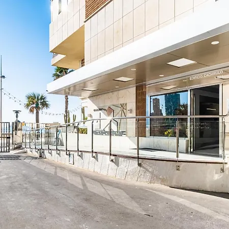 Cachirulo Deluxe 13-b Levante * Benidorm