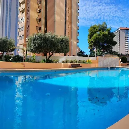Karola Con Vistas Piscina Y Parking En Apartment Benidorm