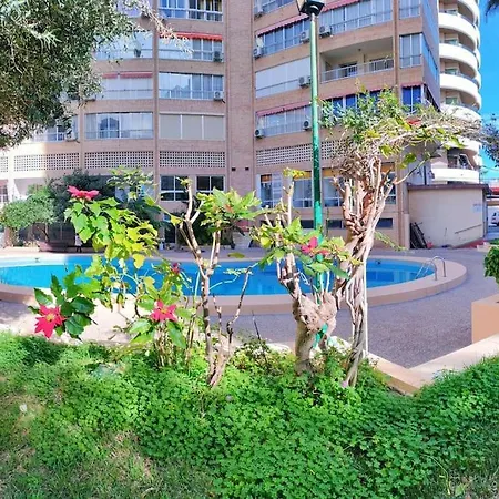 Karola Con Vistas Piscina Y Parking En
