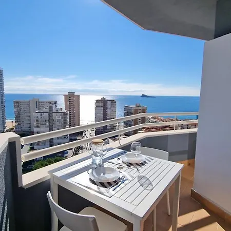 Apartment En El Centro De Y Con Vistas Al Mar