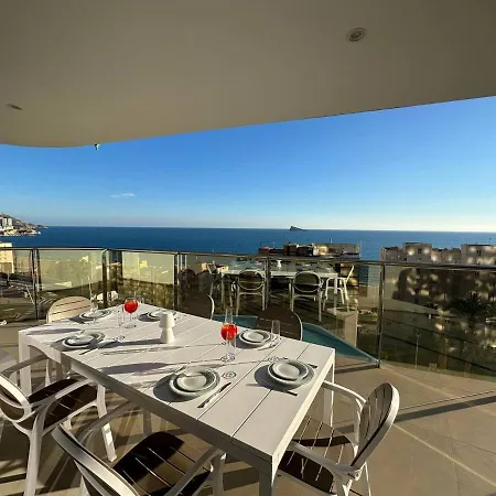 Sunset Cliffs 5 Star Complex With Heated Pool And Jacuzzi's