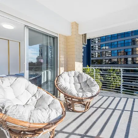 Niza 3-a Levante Apartment *
