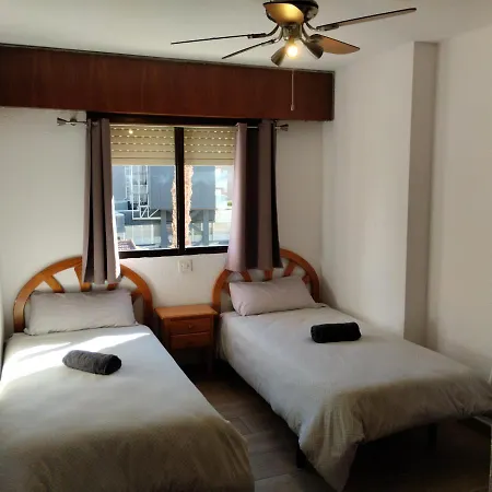 Carlos V Levante Apartment Benidorm