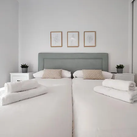 Sunset Cliffs Sea & Sky Apartment *