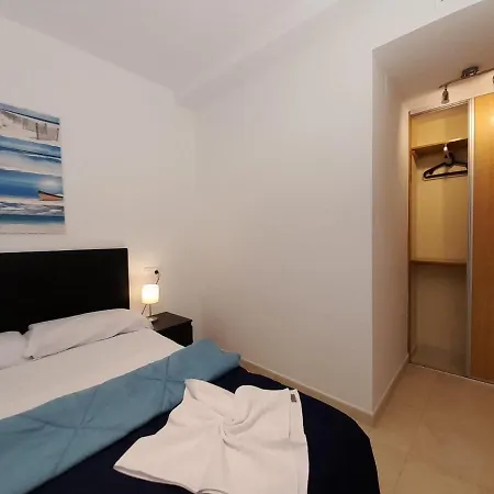 Center Playa Poniente Apartment
