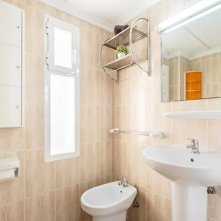 Niza 3-a Levante Apartment