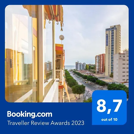 2br Flat - Aircon - 5 Min Walk To Beach Appartamento