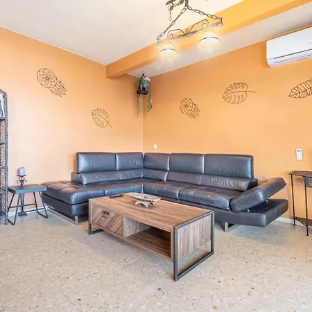 Lux Center 5-d Benidorm