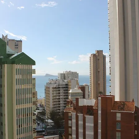 One By Mc – Edf. Trébol
