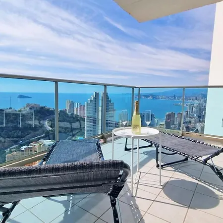 Terraza Privada Y Soleada Con Vistas Al Mar - Planta 26 Benidorm