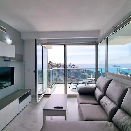 Terraza Privada Y Soleada Con Vistas Al Mar - Planta 26 Apartment