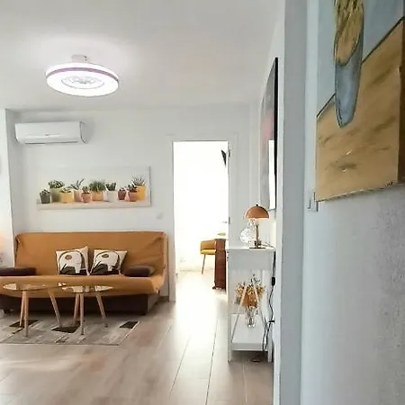 Apartamento Con Vistas Al Mar Poniente Avda Uruguay