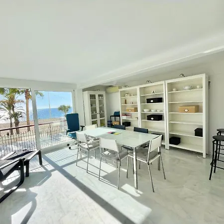 Apartamento Iberia Seafront Benidorm