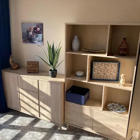 Cozy Just 8 Min Walk From The Beach! Apartamento Benidorm