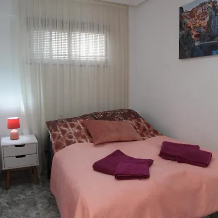 Cozy Just 8 Min Walk From The Beach! Apartamento *