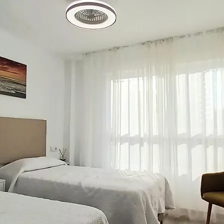 Apartamento Con Vistas Al Mar Poniente Avda Uruguay Apartamento Benidorm