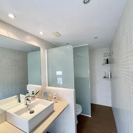 Iberia Seafront Apartamento