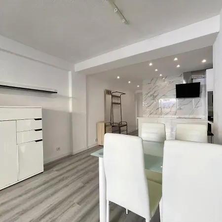 Apartment Navasa Modern Poniente Beach