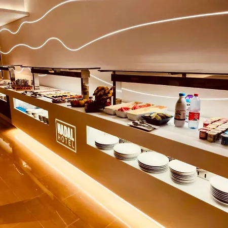 纳达尔酒店 3* 貝尼多姆